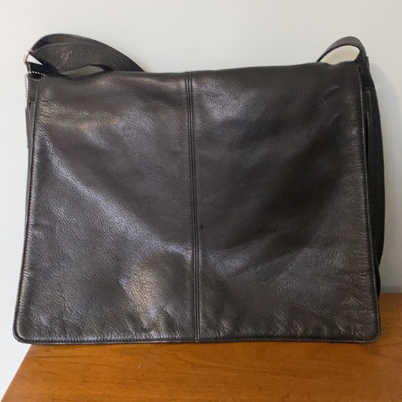 Brand new Black Leather Mori laptop bag - Picture 5 of 7